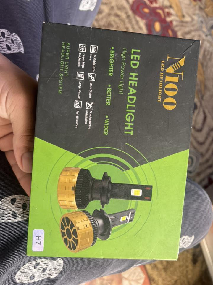 السلام عليكم زنون للبيع شديته ٣ايام وفتحته السعر ١٠٠ وبي مجال رقمي ***********
