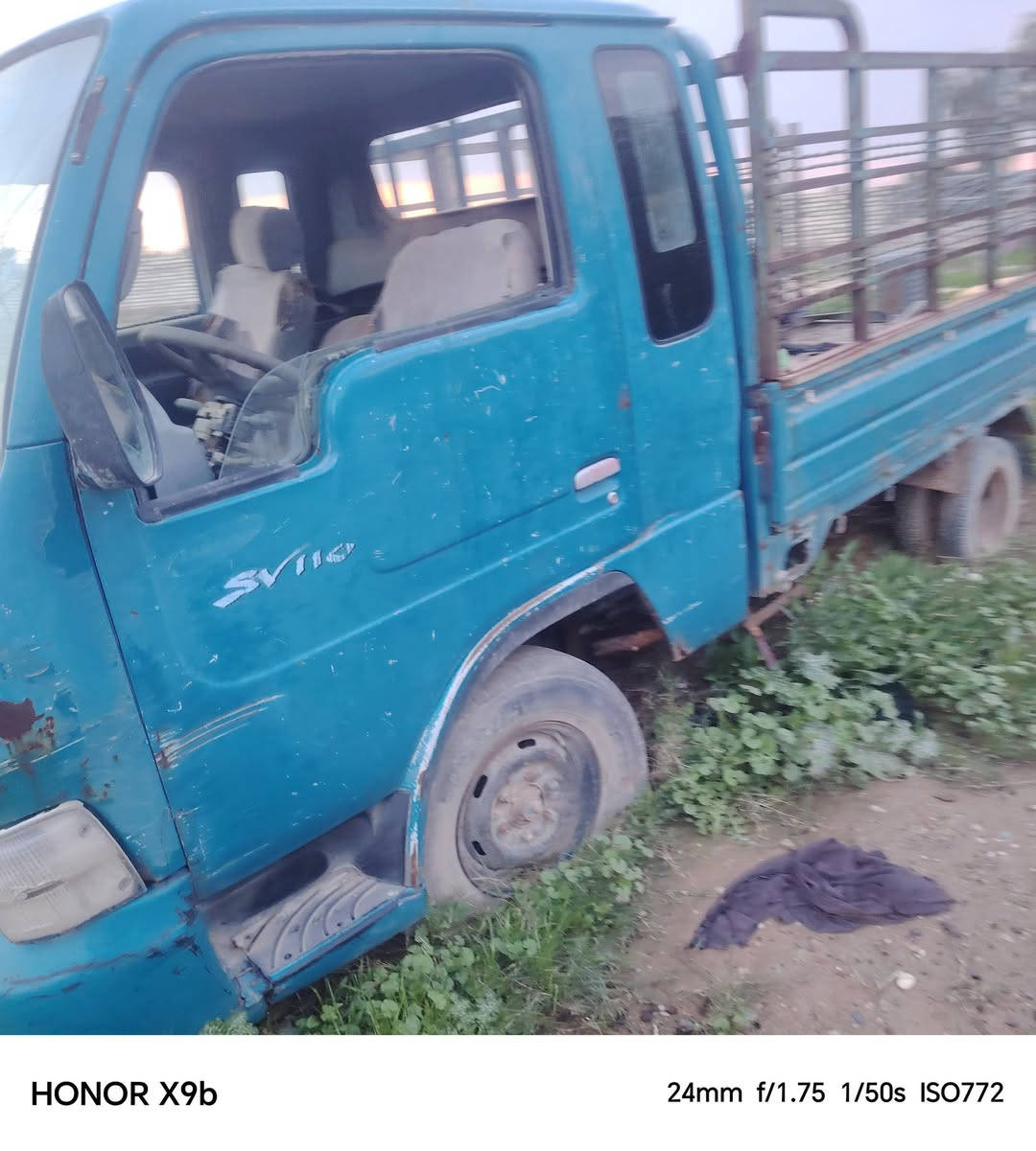 سلام عليكم لبيع كيه سامسونك رقم بقداد سود محرك كايم سعرها 15 ورقه ***********
