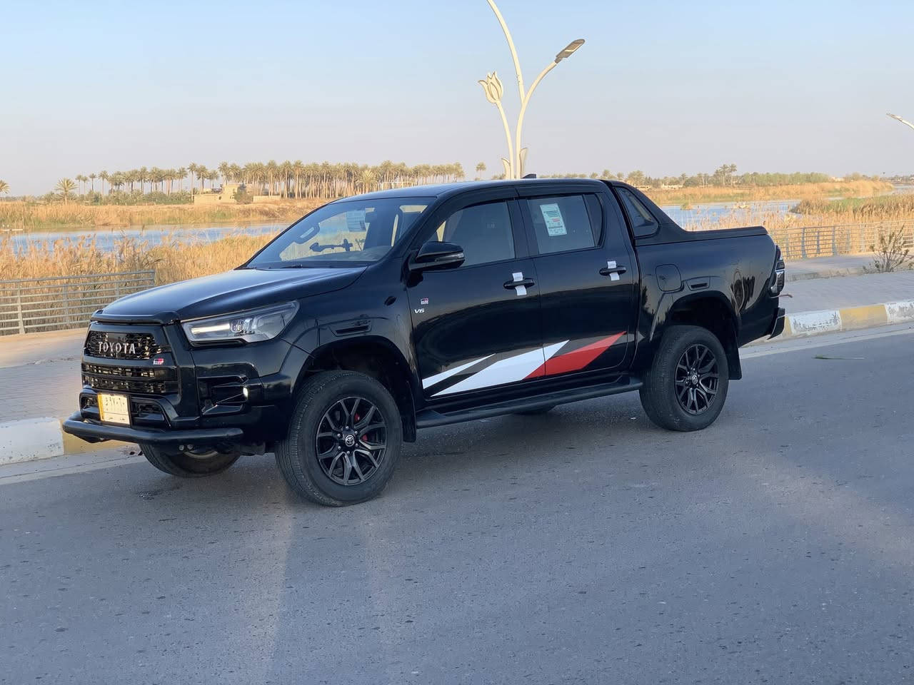 السلام عليكم جي ار موديل 2022 البيع مكفوله كفاله عامه بيه فقط بارد بدوسه وباب مفتوح وليسه مبدل  سعر 360 تفاصيل اكثر ***********
