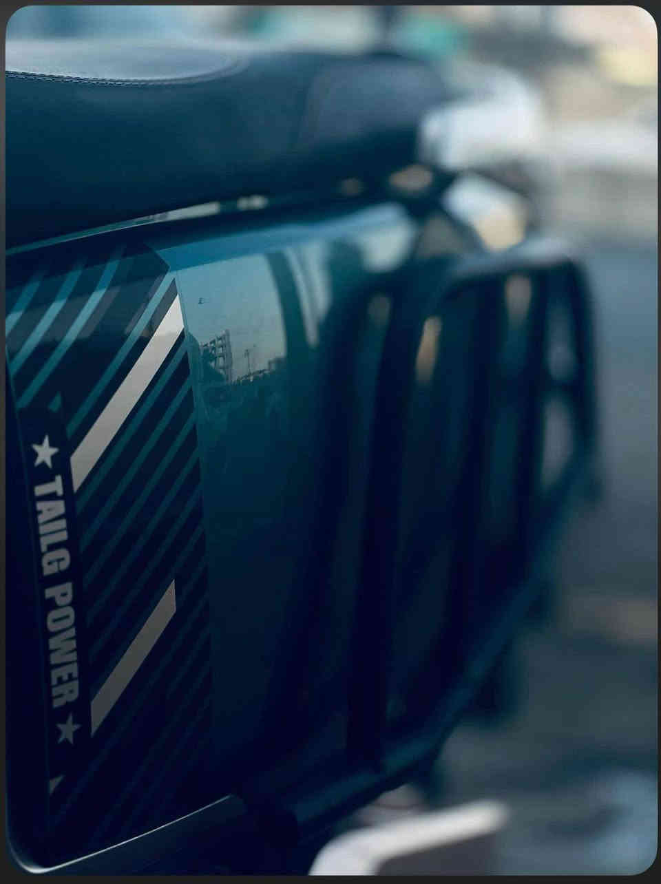 دراجه شحن تسلا
من شركة تالج 
التشغيل بصمه
بلوتوث 
السرعه 70 حقيقي 
6 بطاريات مسطرة اكبر حجم تمشي 70 كيلو حقيقي بعدهن جدد
الدراجه ما صارلها هواي طالعه وتخبل بالعافيه على الياخذها 
سعرها 850 وبيها مجال بسيط
مكاني نجف ***********
