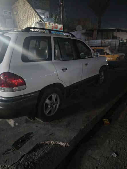 السلام عليكم سنتافيا 2002 رقم نكليزي بغداد سيارة مصبوغة حزام جمالية حادث بس باب السايق  6 سلندر حجم المحرك 2400 سيارة جاهزة حدادية جديدة تبريد شغال كهربائيات شغالة بيهم منضومة غاز عنوان السيارة بغداد العبيدي ***********
