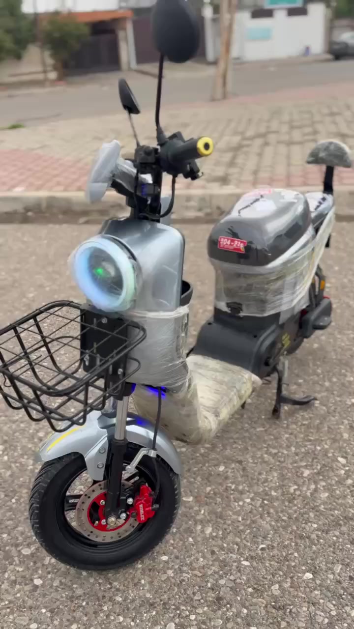 للبيع⚜️
دراجه R9🏍️
2026⚜️
تغليف كشنات حراري⚜️+ستيكرات⚜️
بس سعر التغليف والستيكرات25$💸
5بطاريات🔋WINLEE الاصلي 32امبير 
+ابو الختم+محفور عليه كلمة WINLEE
شرط الفحص⚜️شرط الستيكرات البلاديه لحد هسه ما شايليهن+الغلاف الي يجي ويه الكشن البلادي ضامينه
امرايات جانبية⚜️
بلوتوث📞⚜️
تشغيل عن بعد⚜️+كارت💳+سويج🔑
دبل خلفي غاز⛽+دبل امامي هيدروليك⚜️
شاشه ديجيتال⚜️
اشاره جانبيه🚥⚜️
سرعه 109+حقيقي70✈️
ستاند تليفون📱⚜️
لايت زينون عالي ناصي💡+اضاءهLED⚜️
نظامR+نظامP⚜️
قفل استيرن🔒
نظام سرقه🚳
دراجه بيه مواصفات ما تخلص⚜️
صارله اقل من شهر ونص يمي+الوصل موجود من اخذتها⚜️
السعر خاص💸+مكاني كركوك 
للاستفسار الاتصال على الرقم الموجود جوه⚜️
👇
*********** موجود واتس آب هم⚜️
