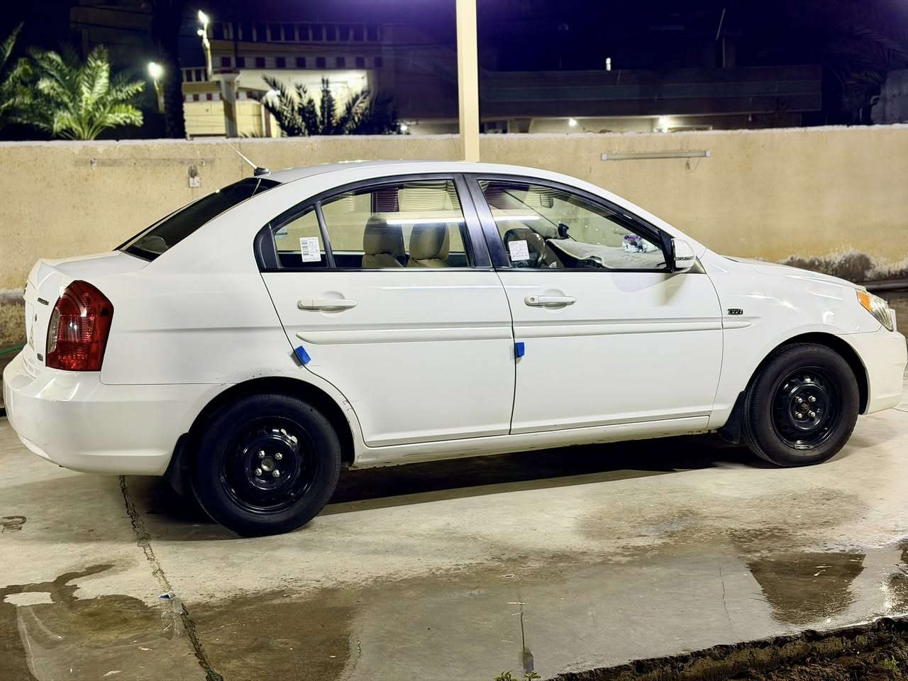 السلام عليكم
اكسنت 2011 خليجي استلام الشركه العامه مكينه 1600 مكفوله كفاله عامه عدا بارد اربع اصابع بداير الجاملغ الخلفي كير محرك صدر تخم تاير كله جديد
السعر 113 وبيها مجال قليل
للاستفسار اكثر اتصل غير متواجد ع فيس 
***********
مكان السياره بغداد
