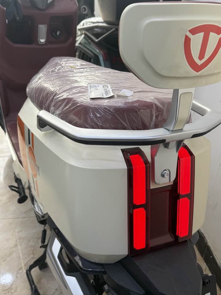 معرض الليث للنقد والتقسيط ***********
عنوان بغداد مدينة الصدر قطاع ٦٨
تقسيط لحاملي بطاقة ماستر كارد الرافدين
