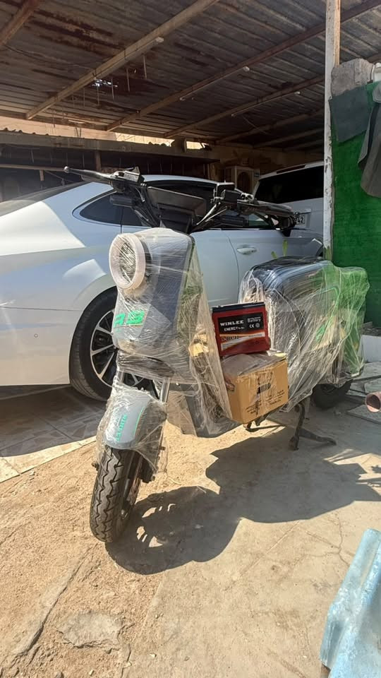 سلام عليكم دراجه R92024 جديدة مامسخدمه هواي دراجه مكانيك وكهربائيات كلها تمام فقط سبب لعطل لعقل دراجه شديلها 5بدريات كبار سعت32 بطرايات جدد دراجه لون سمتي سعر 250 وبيها مجال حك جيه دراجه جديده مسلفنه ومتروكه مكاني الجنينه ***********
