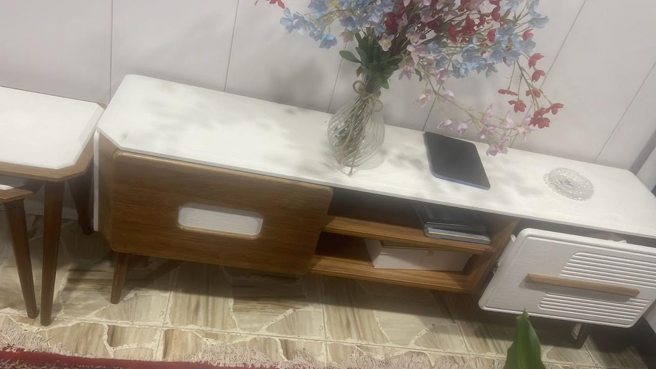 سلام عــْ⁽ۣۣۣۙۗ₎ـليكہ ۦ ديوان مع عارضه مع ميز تلفزيون مع طبلات للبيع  الديوان 300 وبي مجال بسيط 
والعارضه 75
والميز والطبلات 75 
مكاني بغداد العامريه


**إذا كنت صاحب هذا الإعلان وتريد حذفه لأي سبب، رجاءا أرسل رسالة إلى الدعم الفني**