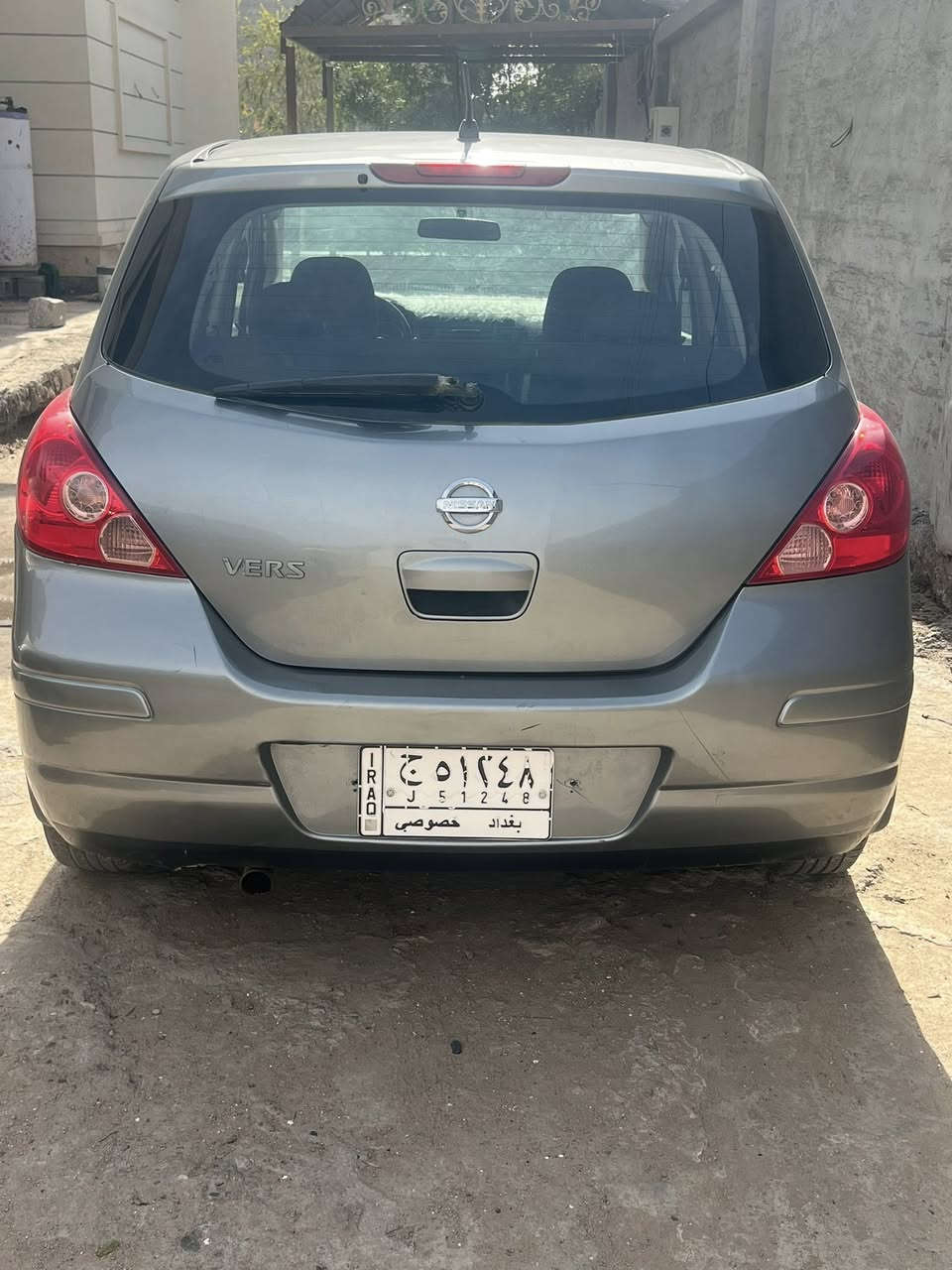 للبيع او مراوس حسب الرغبة فيرسا ٢٠٠٩رقم بغداد حادث جاملغ الأيسر ومصبوغة فقط حزام تبريد شغال محرك جيد بي خيط بخار بسيط كير ATالمرغوب (جام يدوي)وعندي فديو كامل ليحب ارسله خاص السعر (٦٢) وبي مجال مكان السيارة الرمادي الحبانية .للأتصال .

***********
