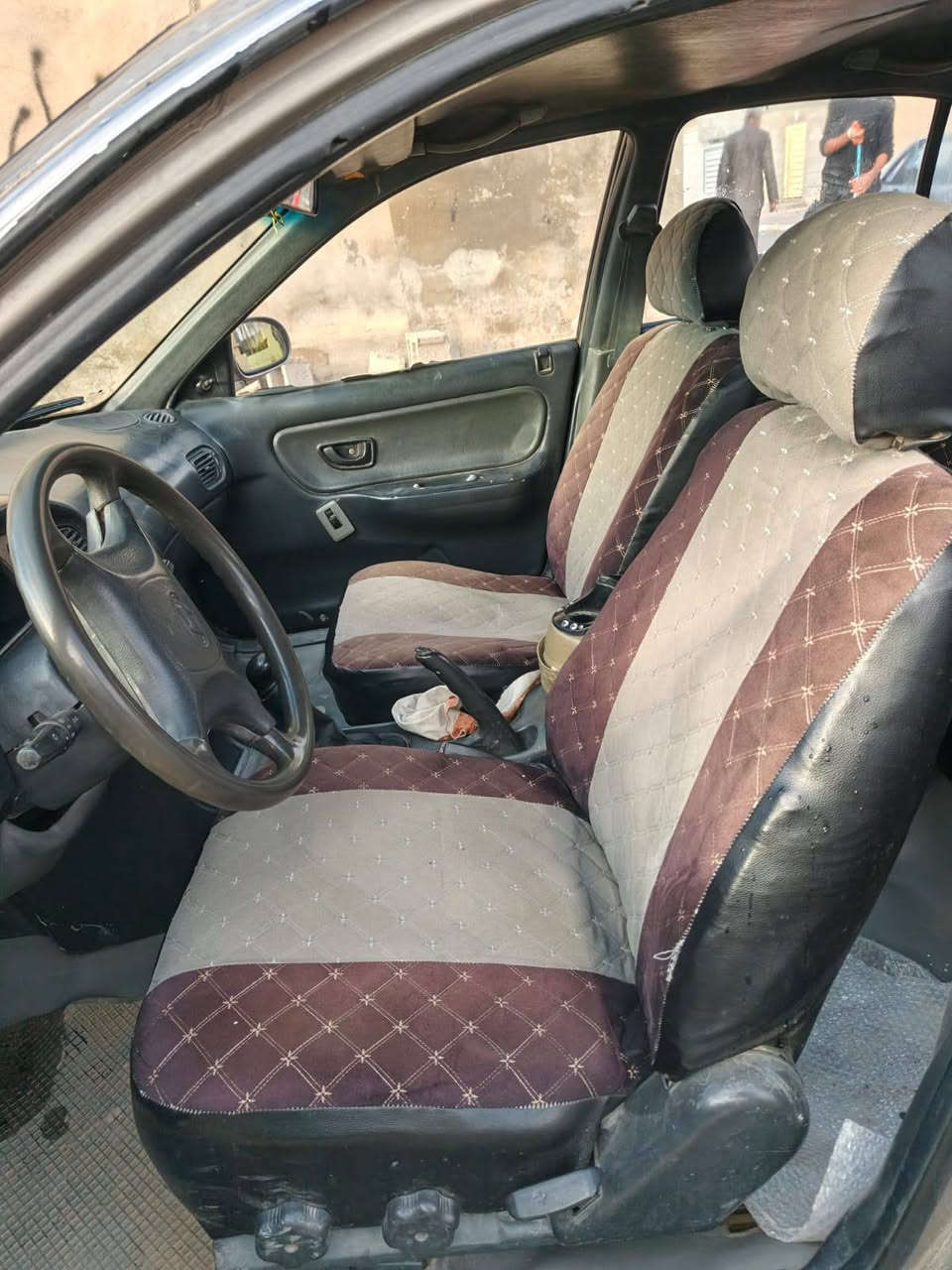 مكلف بالنشر الرجاء الإتصال على الرقم ***********
سوناتا وان موديل 93 رقم ديالى الماني سنويه عظم عاج راعي متوفي وبيه قاصرين ابيع على وظعه السعر( 17 ورقه) بيه مجال للشراي مكاني ديالى جلولاء
