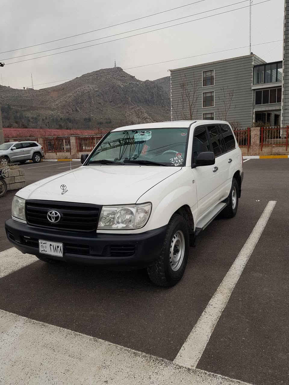 مؤنيكا شورته ي مؤديل 2004فول عادي به س گير تؤ ماتيكه كامل په مپه له سه ر ساغي گيرو مه كينه ي به شه رت ده بل ئه كسل به شه رت سه ياره كه وه ك تؤپه لاستيك وايه زؤر توندو تؤله روبه روو له رسمه كان جوان تره سعر 80وه ره قه  شوين چوار قورنه ژماره ي مووبايل ***********يان *********** رانية, السليمانية
