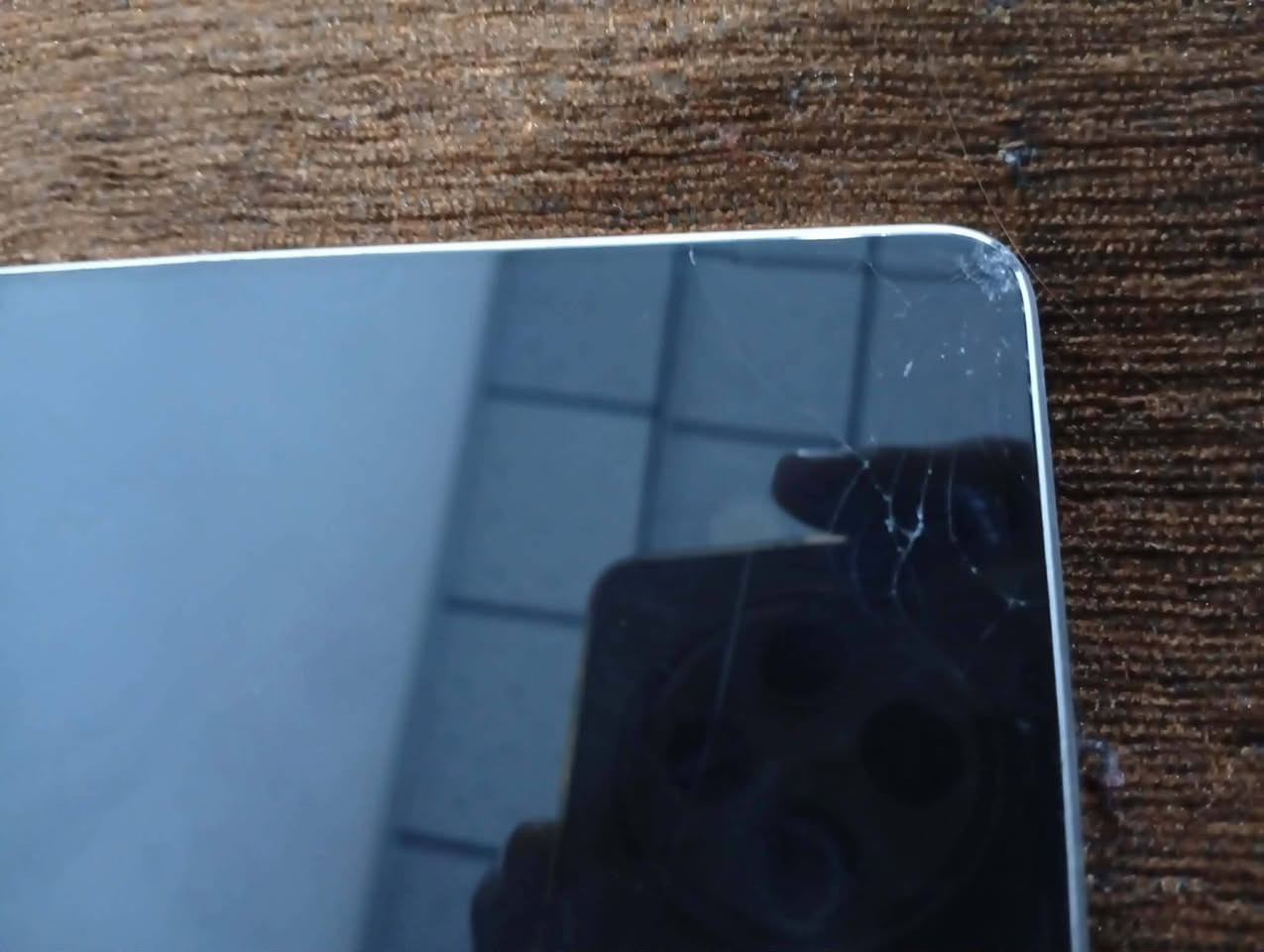 السلام عليكم ورحمة الله وبركاته
بوكو إكس 6 برو كامل ملحقاتو نضيف حيل
ذاكره 512 كارتون شاحنه كامل 
ما مستعمل هوايه
فقط بي فطر بالجامه تتبدل الجامه 
مرواس بايفون 13 برو ماكس


**إذا كنت صاحب هذا الإعلان وتريد حذفه لأي سبب، رجاءا أرسل رسالة إلى الدعم الفني**