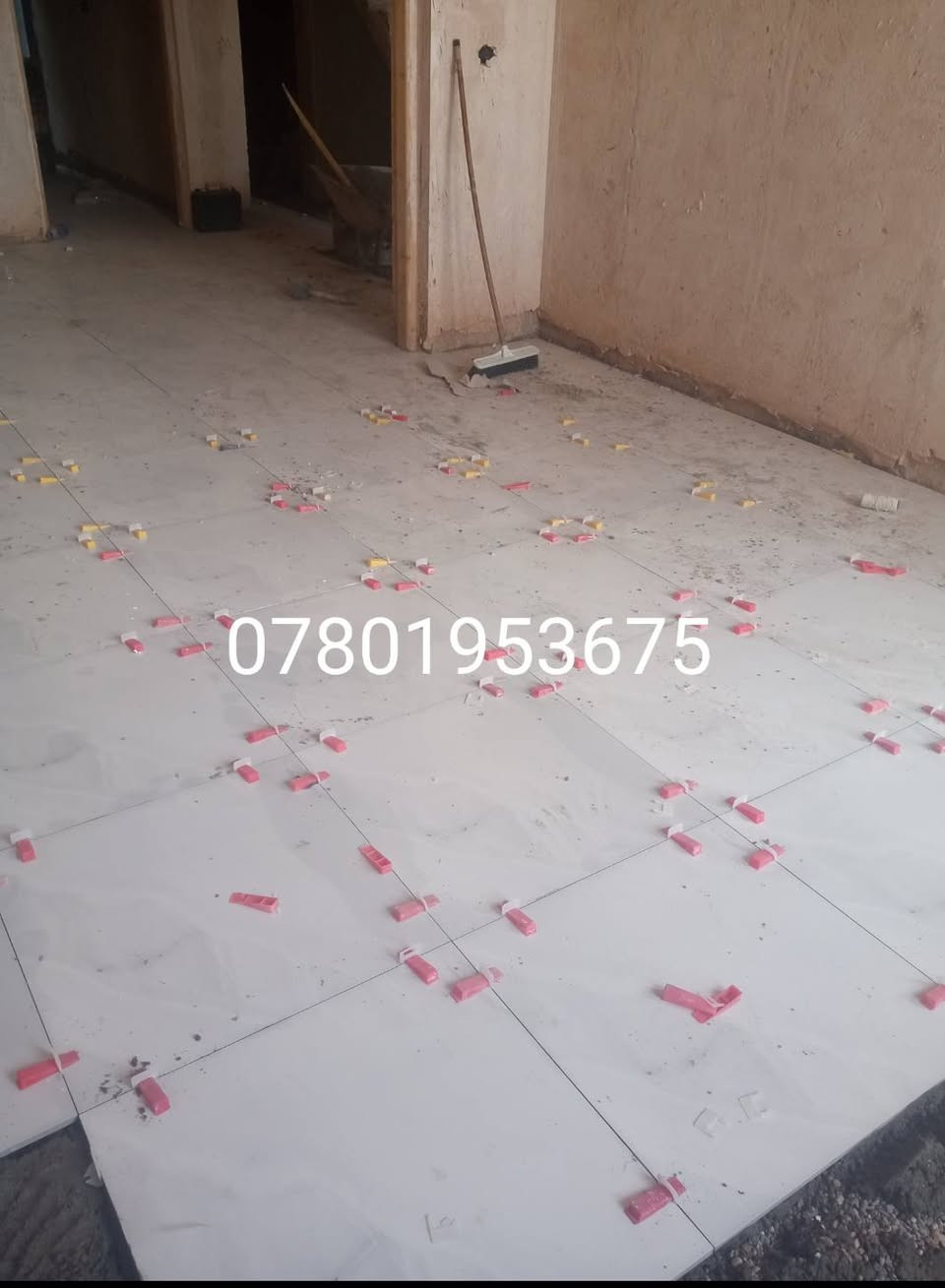 سلام عليكم خلفه متفرغ سيراميك بورسلين كاشي مرمر بآيات شغل درجه اولى واتساب ***********
