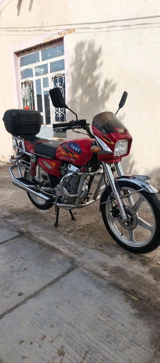 سلام عليكم دراجه بارت للبيع موديل 2023طالعه ب 24ماشيه قليل زيروو بعدهي مداور من الوكيل الشراي يتصل المكان شطره ***********
