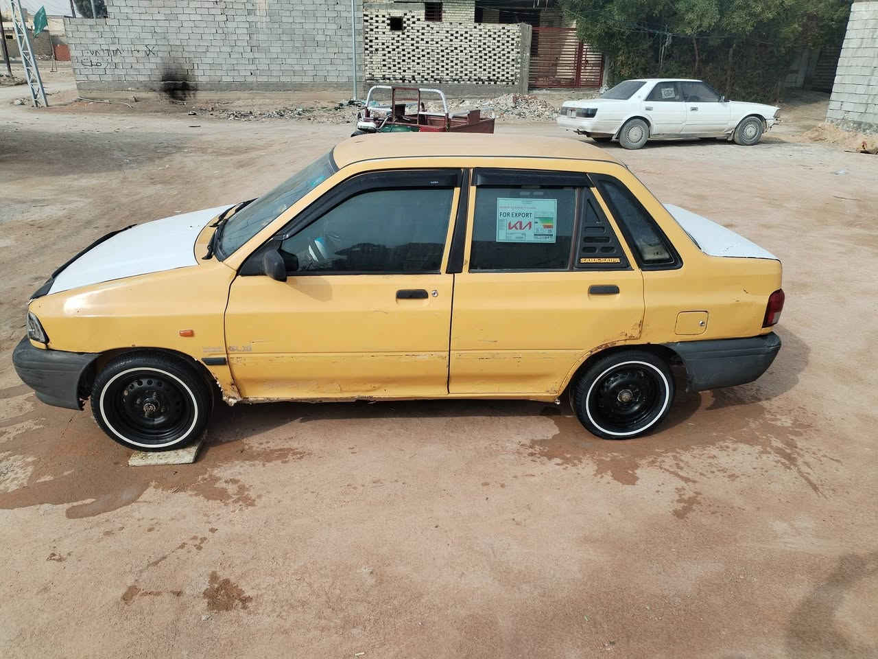 سلام عليكم 2009 لل بيع مصفره هيه وغرامات مكينه قبل شهر شادلهه كير كفاله تايرات امامي جدد راعيهه موجود مكان نجف شارع المطار القديم راعيهه يريد مداور اواجهك ويا *********** السعر 16وبيهه مجال بصيط
