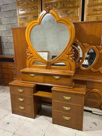 ميز تواليت • صاج نقش سوري • الحدباء معرض ابو حسون