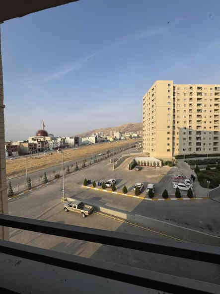 سەرەتا بەناوی خودا 
کۆدی/ 10871
شوقە بۆفرۆشتن 
📍شوێن / دیلان سیتی دوو
📐ڕوبەر / 150 مەتر
🌕ڕوو / گۆیژە   
🏗️نهۆمی / ناوەند 
🏢 عیمارە / C3

پێک هاتوە لە ( میوان و هۆڵ کراوە + مدبخ + مشتملات + 
3 نوستن یەکیان ماستەرە + 3 بالکۆن )

تێبینی ( شوقەیەکی زۆر جوانە نرخەکەشی زۆر گونجاوە )
ــــــــــــــــــــــ
🖊️/ بۆ زانینی نرخ  کۆمێنت بکە 
ــــــــــــــــــــــــ
بۆ پەیوەندی📞
☎️***********
ـــــــــــــــــــــــــــ
تۆی بەڕێز موڵکت هەیە دەتەوێت بیفڕۆشیت یان بیدەیت بەکرێ زانیاریەکانمان بۆ بنێرە هاوکارتان دەبین 
‏‎*********** ☎️واتس ئاپ"فایبەر 
‏‎یان سەردانی نوسینگەی(جوانی موڵك)بكەن
‏‎ناونیشان"ئیبراهیم ئەحمەد"بەرامبەر دیلان سیتی
