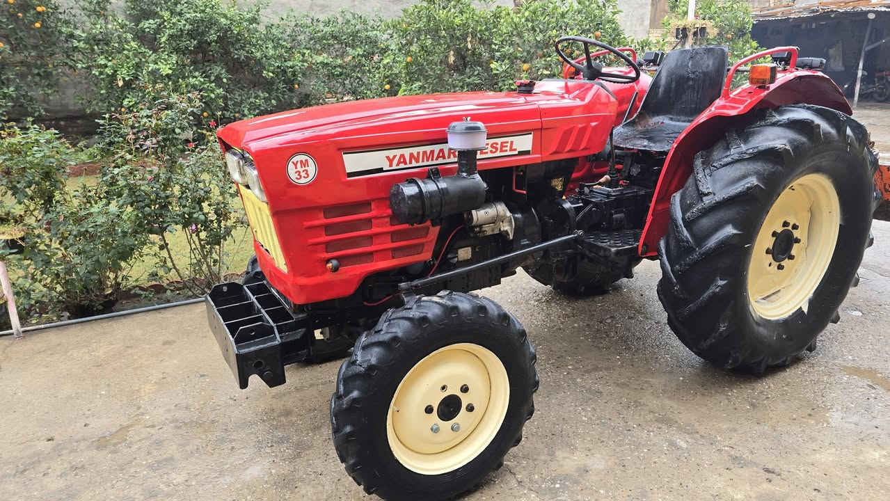 سلام عليكم البيع مكينه ينمر حجم 33 دبل اكسل 3بستم معمر جديد بدون رقم  وبدون معدات المكان بغداد الراشديه  ***********
