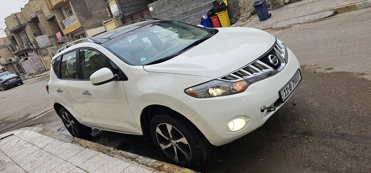 نيسان مارونا مديل 2009 بصمه 
رقم بغداد  انكليزي بسمي  محرك وكير جدد اوتماتيك وعادي حجم محرك 3500 بلاد تبريد 2 قطع شغال ثلج تدفئه شغاله صدر خلفي ومامي كله جديد  تخم تاير  ويل كب حساسات ويل كشنات كهرباء مريا عاكس ضوء
تحكم ستيرن جهتين   مسجل شاشه دمام  كامره دواره  جام اوتو رمونت سنتر لوك اناره ترحيب بكلايتات لد  سياره وارد امريكي حادثهه جاملق امامي عكس سايق بدون داخل وصبغ حزام  سياره حلوه وناعمه بل مشي بطنه جديده داخل عسلي  لبيع رايدهه 85  وبيهه  مجال ترايك للبصره مرجع  عنوان بغداد *********** بغداد, العراق
