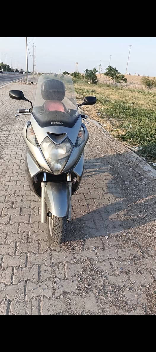 موتور للبيع سنرويج***********
السعر مالته 14 ورقه بمجال
