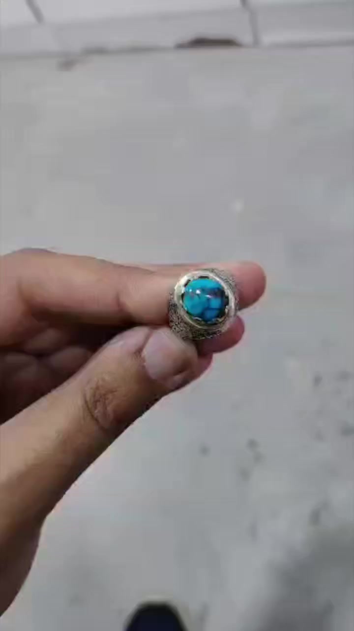 خاتم فيروز سينائي صياغة ايرانيه( قلم زني) 
للبيع مكاني بغداد ***********
