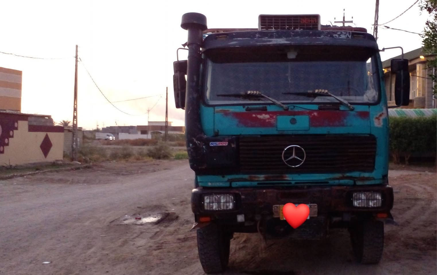 سلام عليكم
اللبي موديل ٧٥
قاطره مقطورة 
قمارة بلاديه 
تخم تاير 
محرك ٢٨ 
كير ١٣٠
الراس تخم تاير 
والعربانه نص عمر
وبيها مجال الراس ينباع وحده والعربانه وحدها  
للإستفسار ***********
