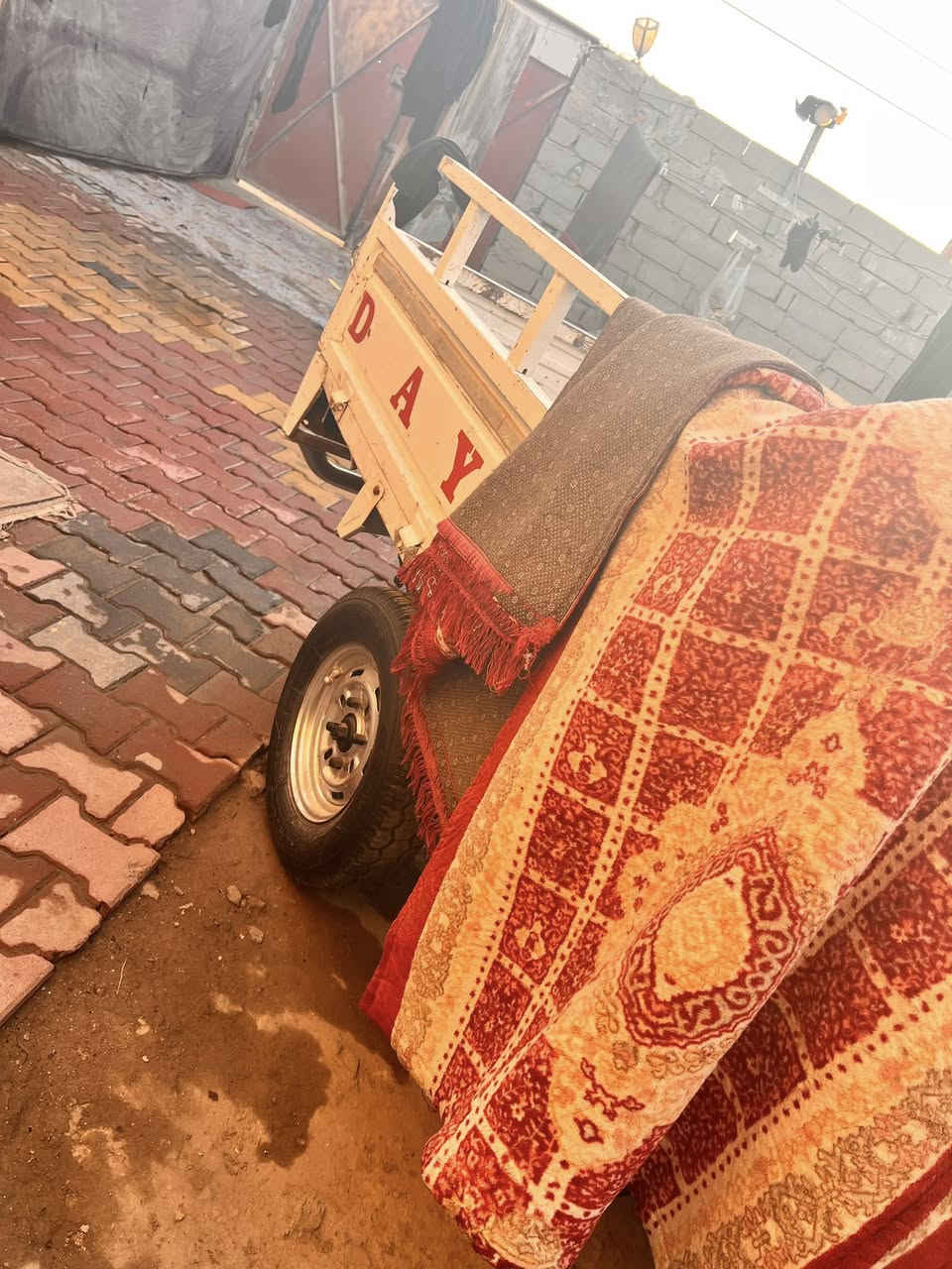 ‏ستوته اللبيع مديل ١٧ اوراق بدي نضيف تواير جدد جاهزه من كلشي مكينه جديده كهربائيه كلها شغاله سعر 1700 بيها مجال قليل حك جيه مكان ناصريه مركز رقم هاتف ***********
