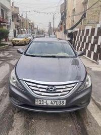 هونداي سوناتا ٢٠١١ فول مواصفات عدا البصمه بدون ايرباك صبغ صفحه فقط أثر...