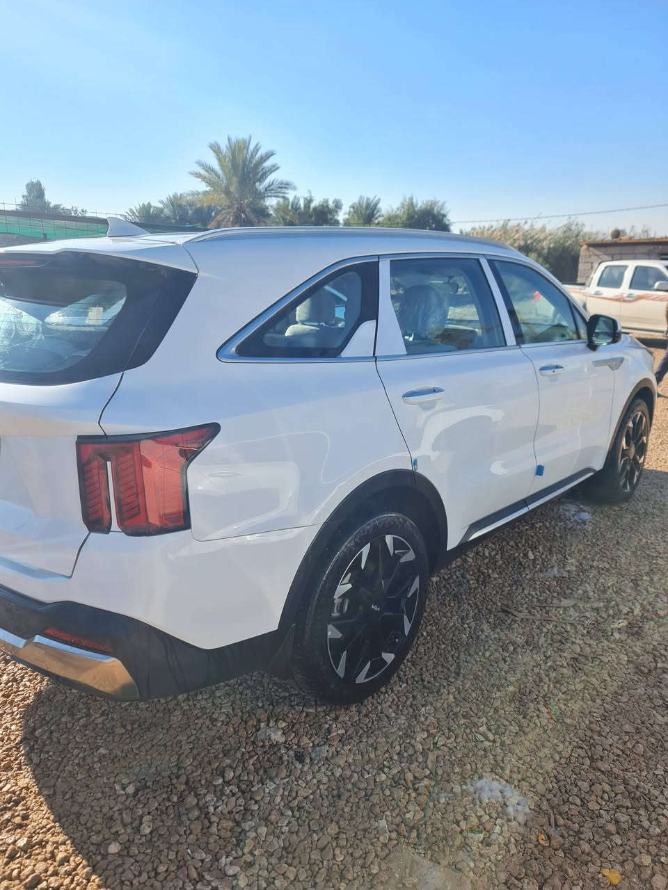 السلام عليكم.. للبيع سورنتو موديل 2025 كفاله عامه ماشيه 24الف والسعر ٣٢٥    (***********)
