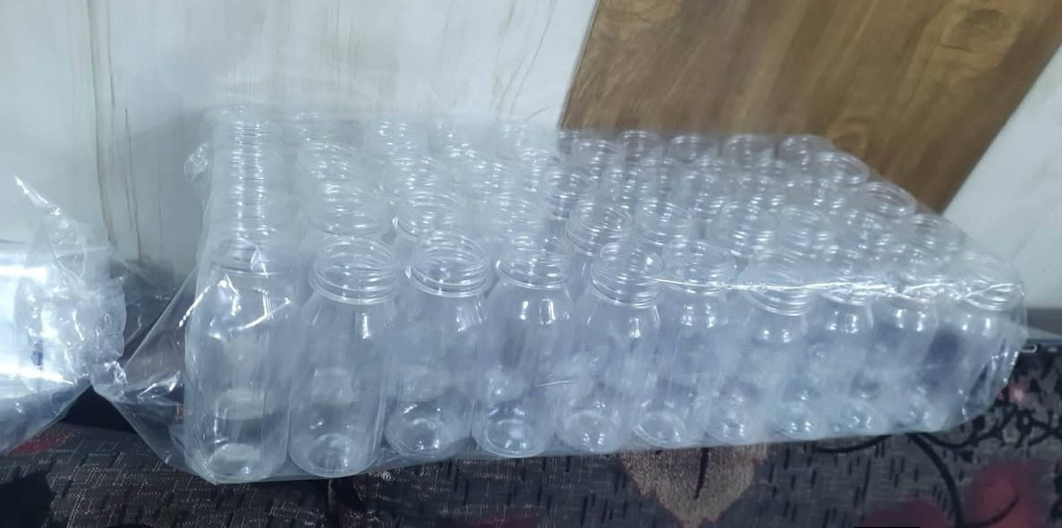 . ااااعلان  _ من معمل  الباز الأبيض  للبلاستك وتصنيع القناني  الى جميع اصحاب البيجات واصحاب المطاعم 
 واصحاب المحلات الجمله البيع وعطاررينً واصحاب بيجات  الكرام ُ
(#جمله) 
وكافه انواع العلب البلاستك في كافه احجامها 
متوفر انتاج جاهز علب 20مل
و30مل و50مل و 100مل بيضوي و100مل مربع 
تعبئة 50قطعة
جوده عاليه 
يوجد  توصيل للكميات الكبيرة حمل تريله 
يوجد توصيل نقليات اربيل _سليمانية _كركوك _دهوك _بغداد
يوجد توصيل كنتره اربيل - سليمانية 
#للطلب والاستفسار  مراسلة الصفحة 
واتساب 📞 ***********
اتصال 📞. ***********
#العنوان : موصل-صناعة الايسر-شارع ٦٠
