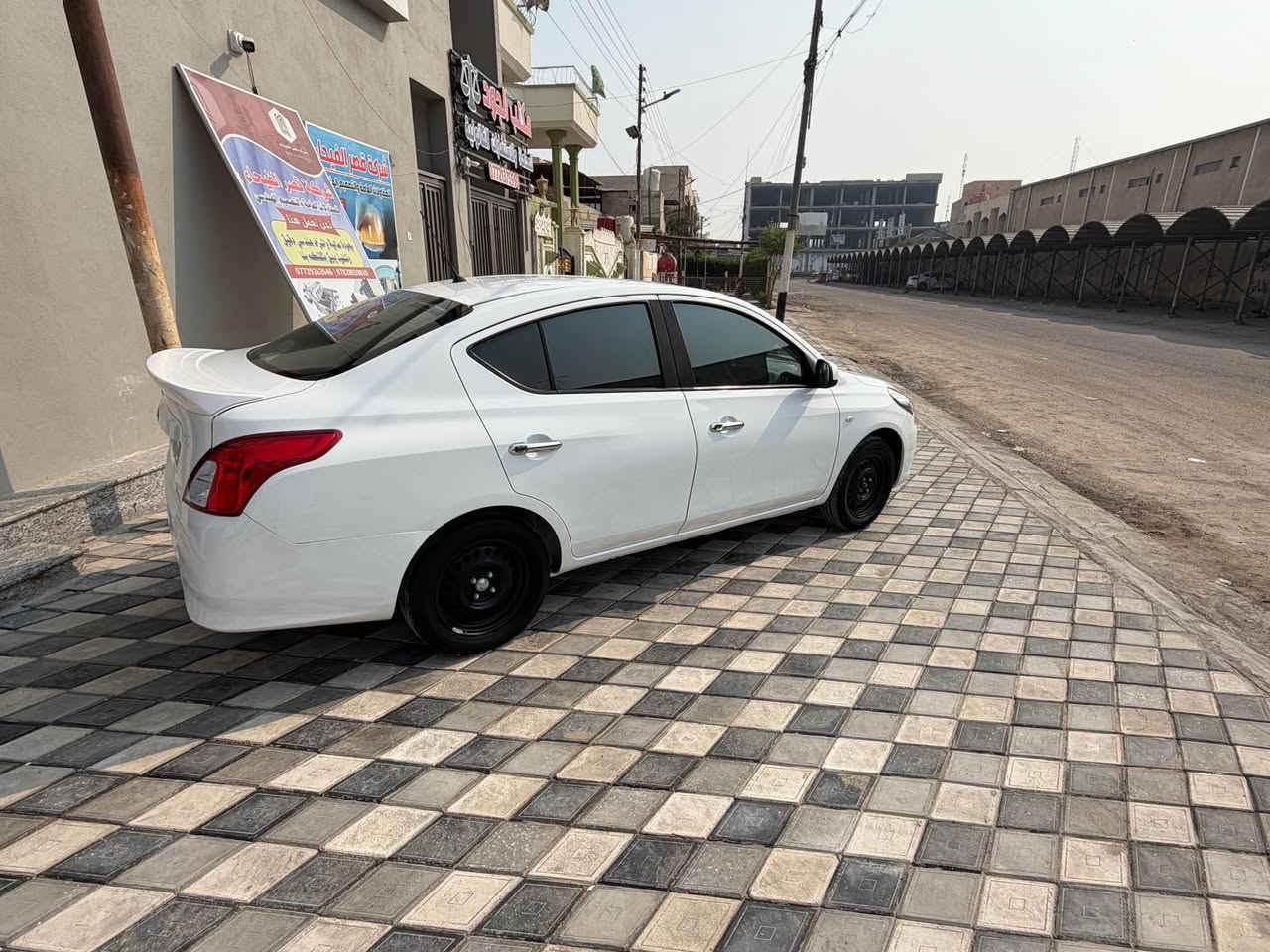 نيسان سني 2023 هندي 
بيها 3 قطع صبغ فقط بدون دواخل بدون دكة جاكوج ابد
صبغ الامارات ومعروف 
السيارة نضيفة وجديدة حيل ماشية 46 الف
كير مكينة تبريد حدادة كلة كفالة
رقم أربيل الجديد وكالة + تحويل
السعر 117 وبيها مجال 
للاستفسار 
*********** البصرة, العراق
