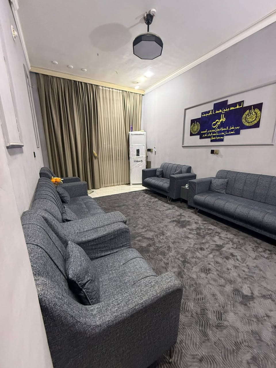 سلام عليكم
دار للبيع بشعله الدوانم ع شارع ٥ كيلو البيت ع الشارع العام مقابيل شارع محمد الصافي وره السكه بيت جديد صارله سنه من باني ع أيدي شغل درجه أولى كدامه تشجير وخدمي. ومنتزه ونوب سايدين من السلاميات للكاضميه يعتبر سريع عوزه واجهيه وغرفه وره تريدها هيج تريد أكملهن الك واكو مقطع بي باقي التفاصيل اي ستفسار اني خادم الخاص مفتوح


**إذا كنت صاحب هذا الإعلان وتريد حذفه لأي سبب، رجاءا أرسل رسالة إلى الدعم الفني**