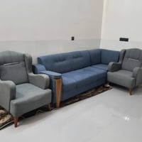 تخم ٦ مقاعد نضيف تكمة ماركة قوي كلش مابي اضرار اخو الجديد السعر مناسب ...