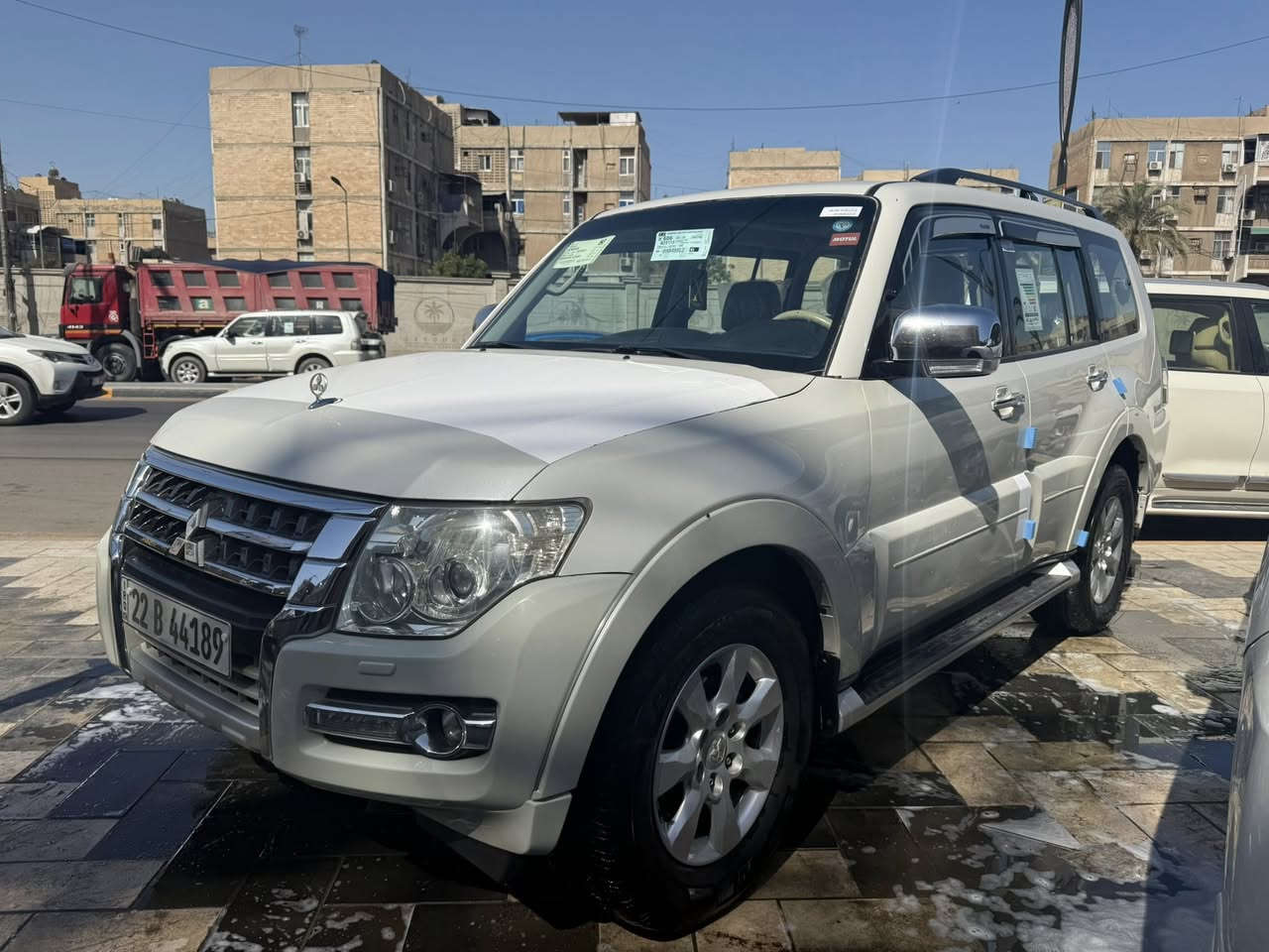 السلام عليكم باجيرو ٢٠١٥ حبتور فول للاخير  كشنات جلد كهرباء بانوراما مري شفط سبعه راكب ثلاث قطع تبريد معروفه مواصفات الحبتور ام الدمام الخلفي مكينه ٣٥٠٠ كير مكينه صدر جاهزه للاخير بيها طخه بخشم الجاملغ الامامي الايسر صبغ جاملغ وشويه مباوكين الباب وااباقي مكفول صدر وتراي جدد مكانها بغداد الغدير مقابل شقق زيونه عارضها ب١٥٣ وبيها مجال ***********
