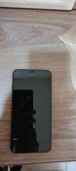 سلام عليكم ايفون اكس اس ماكس ذاكرة 64بطارية 79بلادي الجهز فقط مبدل شاشة ثلاث خيارات الباقي بلادي والجهاز نضيف كلة شغال السعر 180 بي مجال بسيط الشراي يتفضل خاص او يتصل ***********
