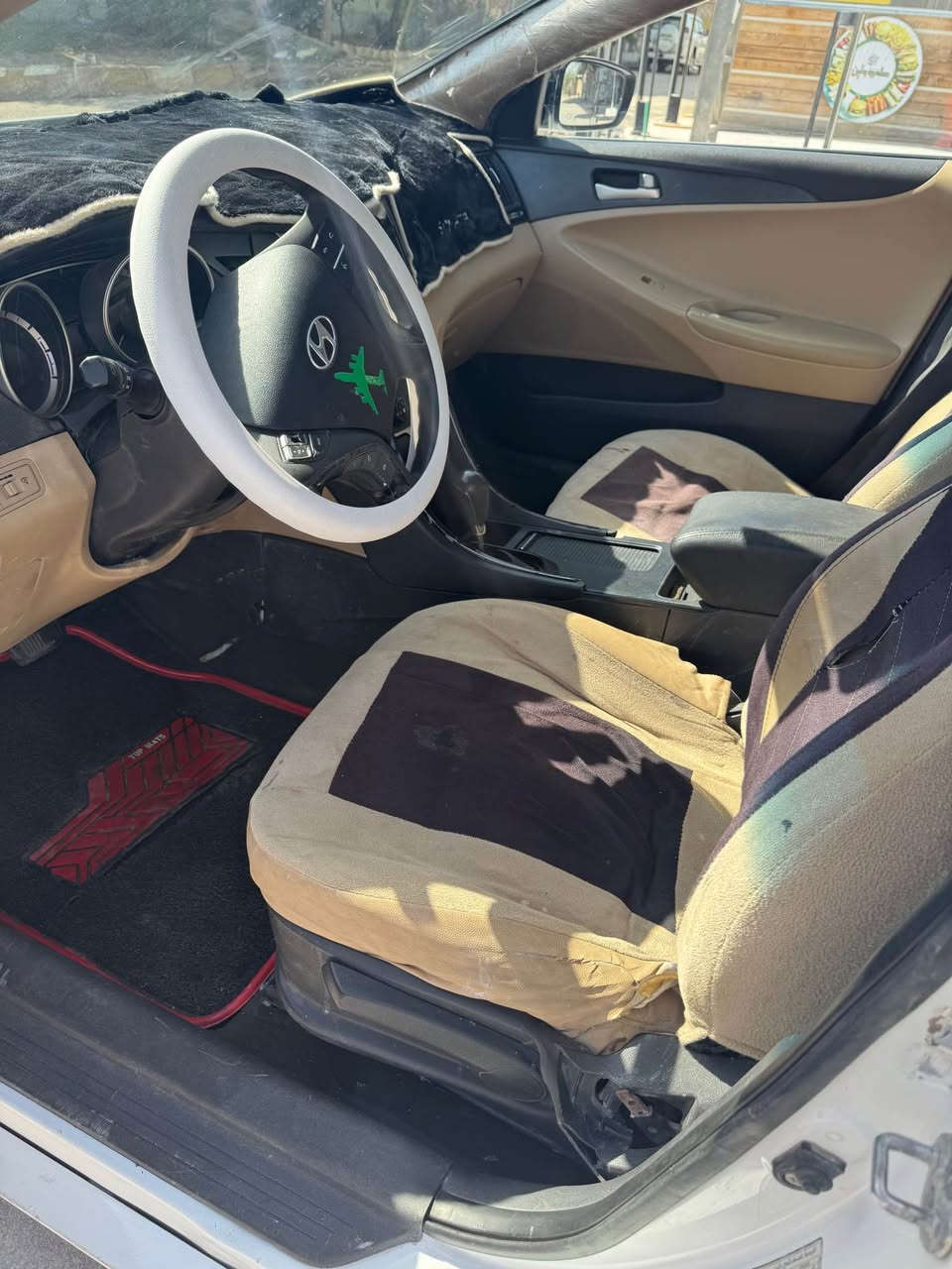 سوناتا 2011 خليجية مكينة 2400 دووووش رقم اربيل الانكليزي سنويه لل2030 بانوراما اشاير بالمري حساسات بيها صبغ باب السائق وجاملغ امامي الأيسر والبنيد اثر طخة بسيطة بدون دواخل مكفولة لغود شواصي تكم حوض السيارة جاهزة مكينة كير حدادية كهربائيات تخم تاير باتري السعر 86 العنوان الإسكندرية مجمع حطين طريق بغداد كربلاء قرب الدلة
*********** الفلوجة, الأنبار
