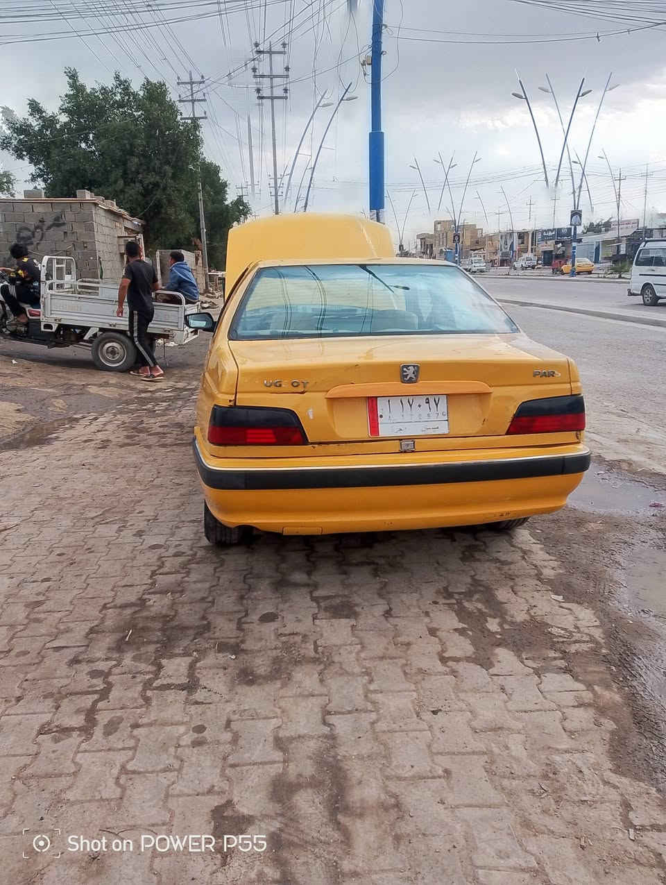 سلام عليكم بيجو بارص للبيع 2015 محرك كير كفاله حداده كفاله تخم تاير جديد مشط جديد سنويه 2027 رقم ميسان دوشمه ارضيه وكشنات جلد سنتر لوك تقفيل تفتيح ع ريمونت بيها ضربه جاملغ خلفي ومصلح حلوه السياره وبنيد مبدل جاهزه كهربائيات لايتات شغاله خلفي امامي 
مصفره هيئه وغرامات السعر 34وبيها مجال قليل 
مكاني ميسان العماره 
***********
***********
