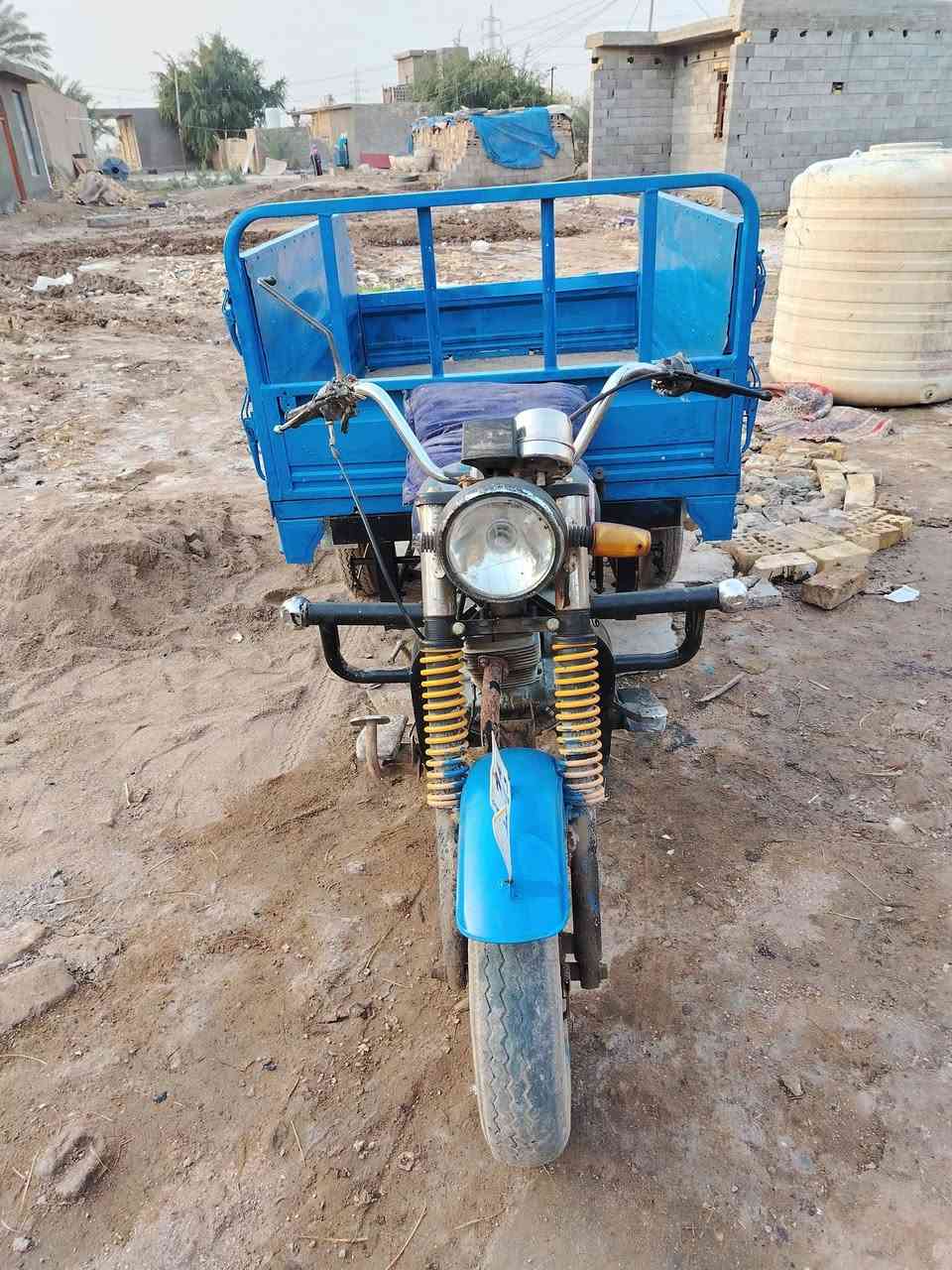 ستوته دايون موديل ٢٠١٥ مكفوله شاصي مكفول أوراق اصليه واسط عمار مصبوغه مابيه اي نقص تجفيت جديد بوش وبستم وفلفات وكلجات جديدة الكوت البتار قرب معمل التنانير السعر مليون ٣٥٠ رقمي  ***********
