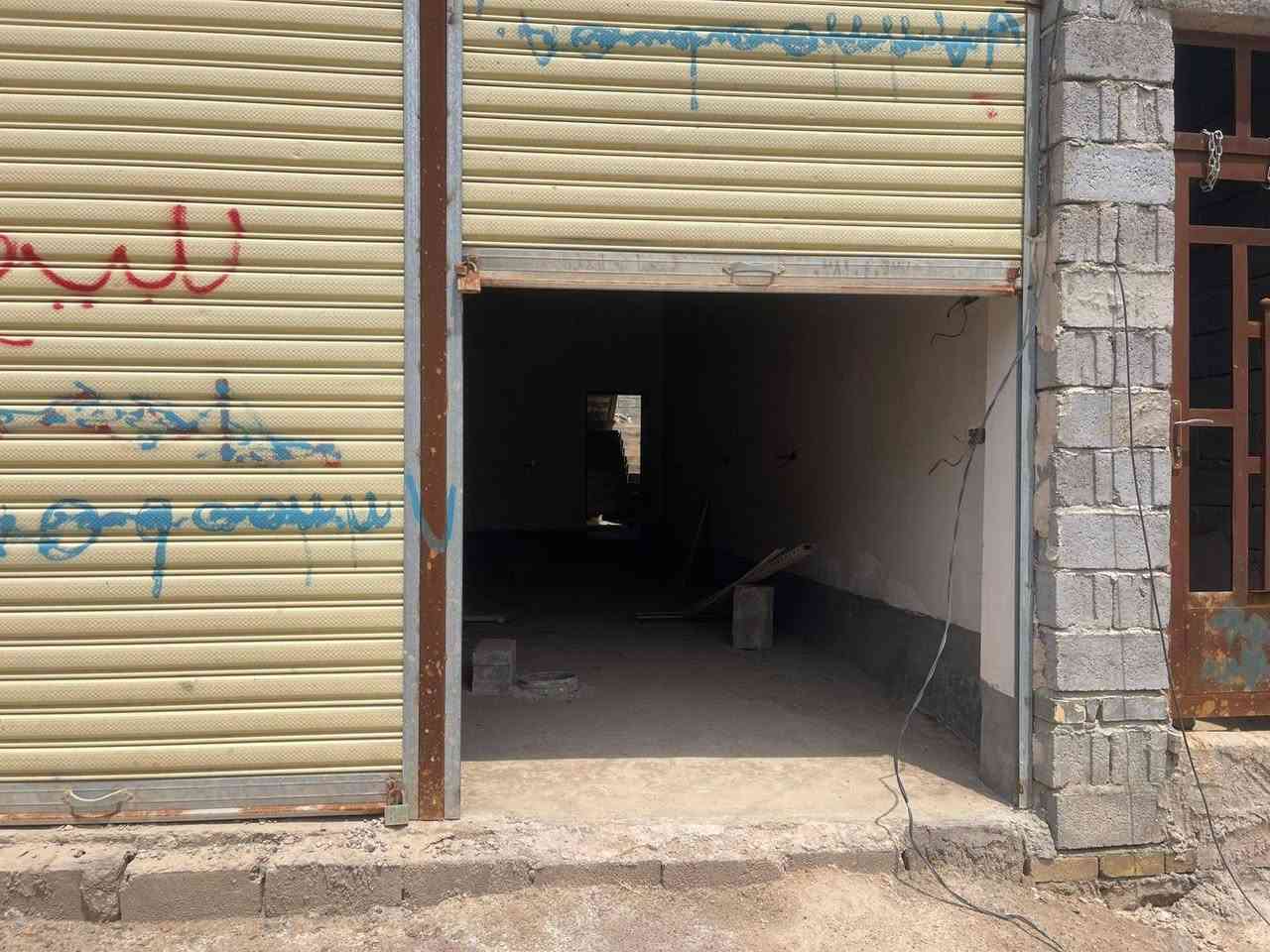 مشتمل للبيع طابو زراعي
شارع 12 م شارع المضيف خلف مجمع الرحاب
مساحته 125 متر جعب مشتمل بس الي اشتريت منه رايد يسوي محل مجاري كامل سعره 22 مليون وبيه مجال
***********
***********
