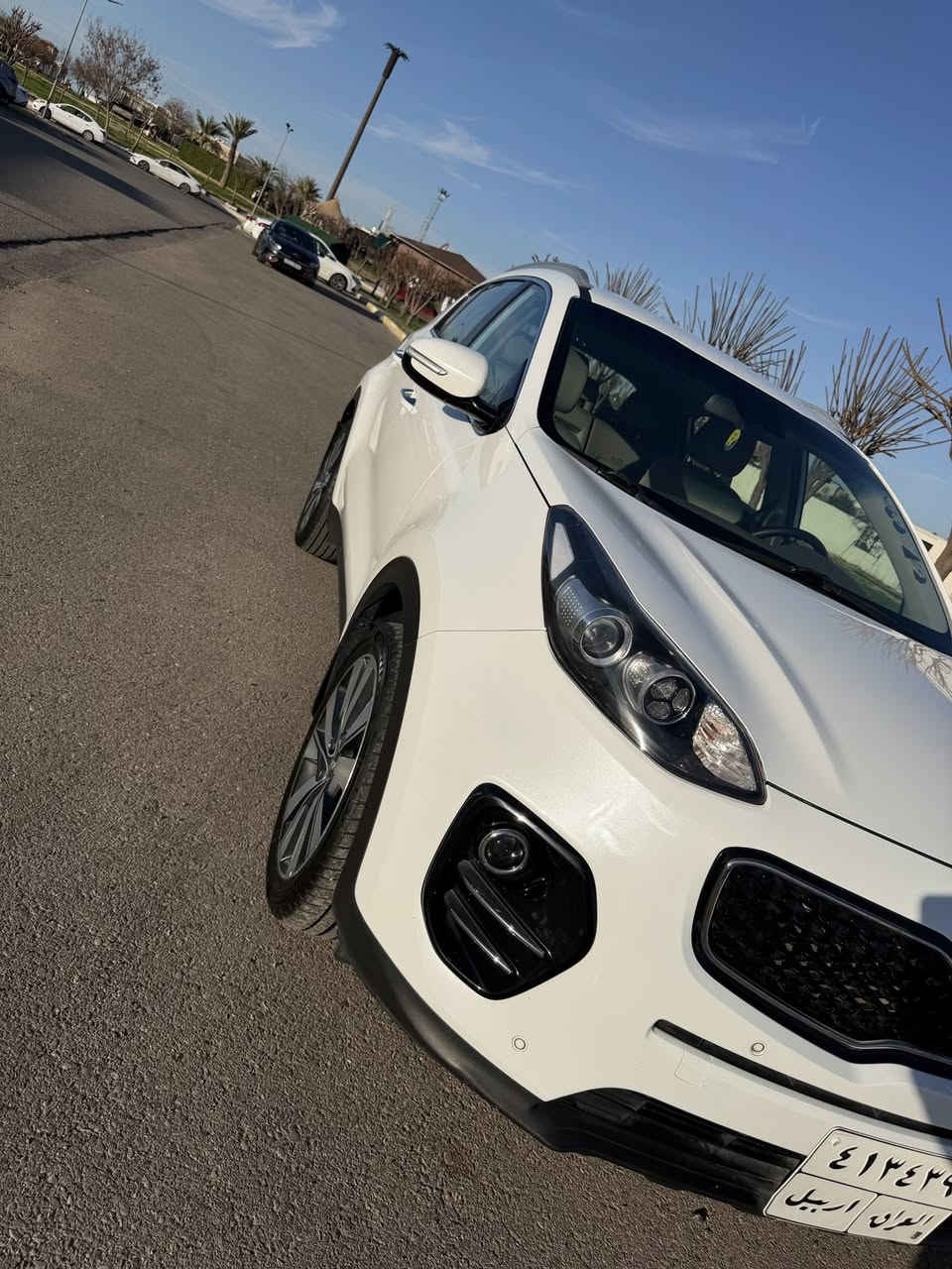 ((للبيع))
سبورتج خليجي 

2017 موديل

كفالة عاعمه 

بعده ع وضع الشركة 

ستخدام شخص واحد من الشركة ع ايده 

62 الف كليوم 

***********
