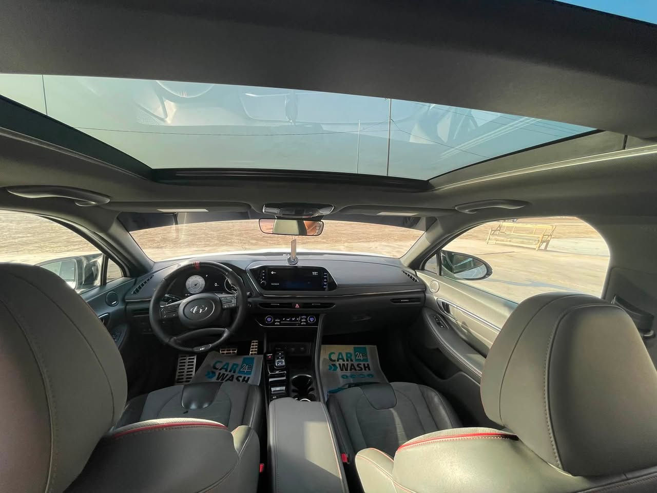 السلام عليكم شباب 
السعر 188

‏HYUNDAI SONATA 2022
سنويتها للـ29 السيارة بأسمي  
هزة منتهية 
حادثها جاملغ والصندوك كللللش خفيفه ومرجعيهن بارد بيها صبغ شبرين بالبنيد الباقي كفالة 
سيارررة حيللل جديده
مكينة 2.5توربو
بجم كبس ولا ايرباك بيها سيارة ابددد
مواصفات
 بانوراما ع طول السقف
بصمة دخول ذكي
انارة داخليه محيطيه
شاشة
تحكم ستيرن
رادار امامي معا تحديد مسافة سيارة كدامك
رادار خلفي +جانبي
اوتو ستوب خلفي + امامي
شفتات ستيرن
كشنات جلد وكنتاره
كشنات كهرباء وفول ايرباك
كشنات تدفئه
شحن لاسلكي
BOSE سماعات
نظام خروج عن المسار
نظام قيادة ذاتيه
تبريد منفصل قطعتين خلفي وامامي
جامات اوتو
نظام اوتو هولد مال ازدحامات
هندبريك بصمة
انظمة قياده سبورت ونورمات وكمفورت وايكو وسبورت بلص كاربلي يدعم كافة الانظمة الهاتف
دبل كزوز
كامرة خلفية دوارة
كشنات مختمة شعار N
كشنات ودشبول وبيبان لون سموك جلد وكنتارة ويلكب حجم 19انج N
بجم زنون
لايتات اوتو
مري قلاب معا البك
نقط عمياء
مراية داخليه تعتيم تلقائي
شاشة تبريد تحكم كله لمس


**إذا كنت صاحب هذا الإعلان وتريد حذفه لأي سبب، رجاءا أرسل رسالة إلى الدعم الفني**