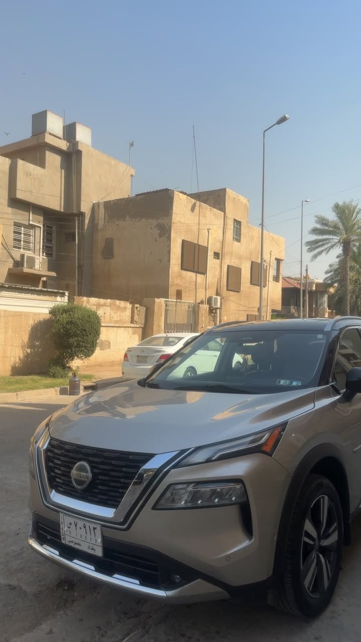 السلام عليكم بلاتنيوم مكينة 2500 4سلندر فول1/1
بدون قطرة صبغ بيبان فاتحيهن وشاديهن نفسهن فقط تكمة صبغ بدون حتى بارد سياره جدا جديده ماشيه 65
بانوراما داتا شو فول1/1 اكرر بدون صبغ 
مكاني بعداد اليرموك سعر207 ورقه من زيرو ع ايد وحده ***********
