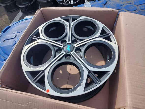 السلام عليكم للبيع اتصال *********** بيع فقط
