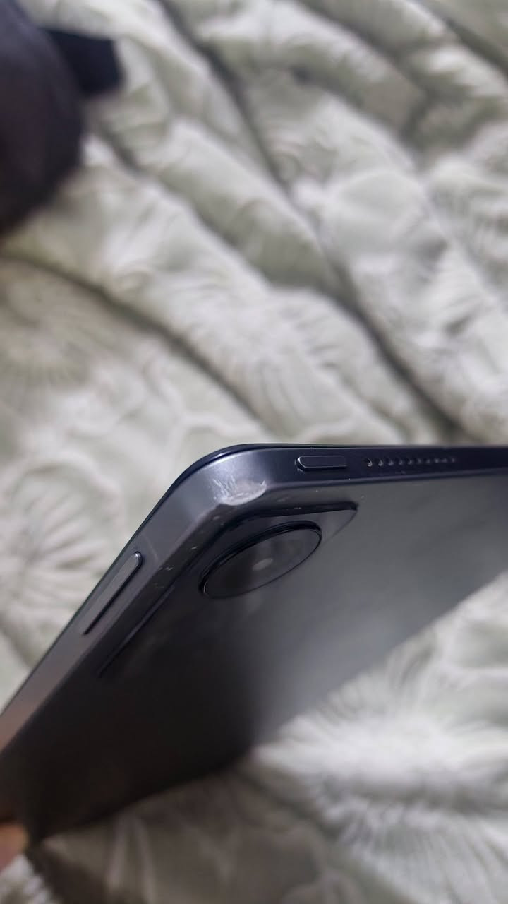 ريدمي باد SE ذاكرة 256 نظيف مبدل شاشة اصلية وشوية شخوط بالشاصي سعرة ١٤٠ الف


**إذا كنت صاحب هذا الإعلان وتريد حذفه لأي سبب، رجاءا أرسل رسالة إلى الدعم الفني**