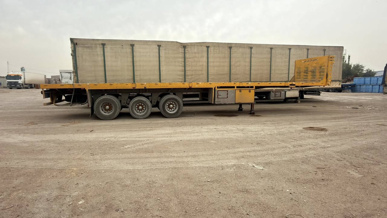 السلام عليكم 
اخوان عربانه عدد 2 للبيع 

الأولى طولها.   13,60 متر اسكندريه لون اصفر
3 محور صيني 16  بدون تاير وبدون ويل 
السعر.  : 85 ورقه 

الثانيه طولها   12,50 متر استندر بلوم هورت لون ازرق
3 محور صيني 16  بدون تاير وبدون ويل 
السعر. :  75 ورقه 

العنوان : بغداد أبي غريب 
رقم الهاتف : ***********
