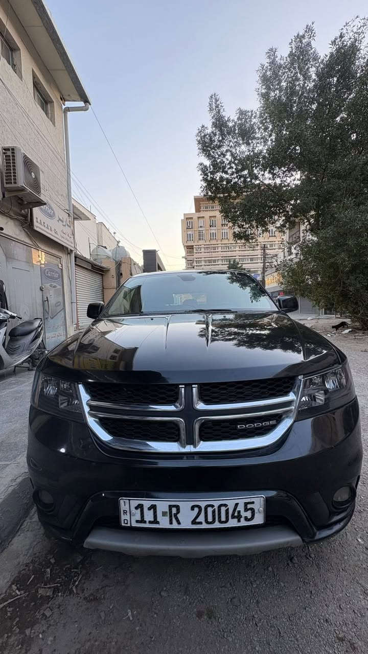 الله يساعدهم  حبايب موديل ١٢  بيه جاملغ وبنيد وباب السايق  وداير الجامبغ الخلفي جاهزه تحويل ثاني يوم بسمي عنواني دوره  بغداد. ***********
