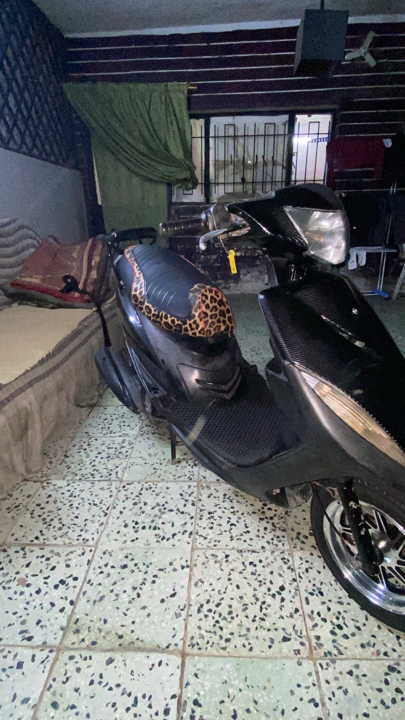 السلام عليكم ماكس عدله للبيع الدراجه خير من الله احله من الصور المكينه خير من الله ما ينسمع صوتها خرسه كهربائيات كلها شغاله لايت زنون عالي ناصي المكان البياع شرطه الخامسه 