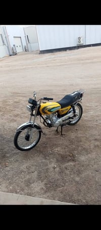 دراجة نارية • مكينة ما مفتوحه • التنومه الصالحيه