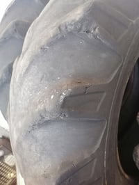 ئەم تایەن بۆ فرۆشتن حجمێ 30یە 07511039461 ..70 هەزار و معمال