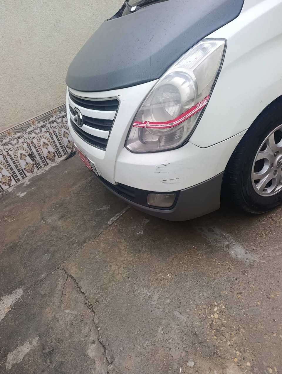 سلام عليكم ستاركس 2009 مفتوح رقم بغداد صدامي مصفره وكاله عامه باركود  باسمي  مداور مباشر مكينه 14وكير وتخم تاير جديد تبريد شغال دوشمه جديده  بيها تعمير بتكم لاماميه مال جام اثر سقيفه بدون كص بس تعمير بقيه سياره مابيها شي رشات صبغ فقط سعرها 105 وبيها مجال مكاني ناصريه مركز للاتصال ***********
