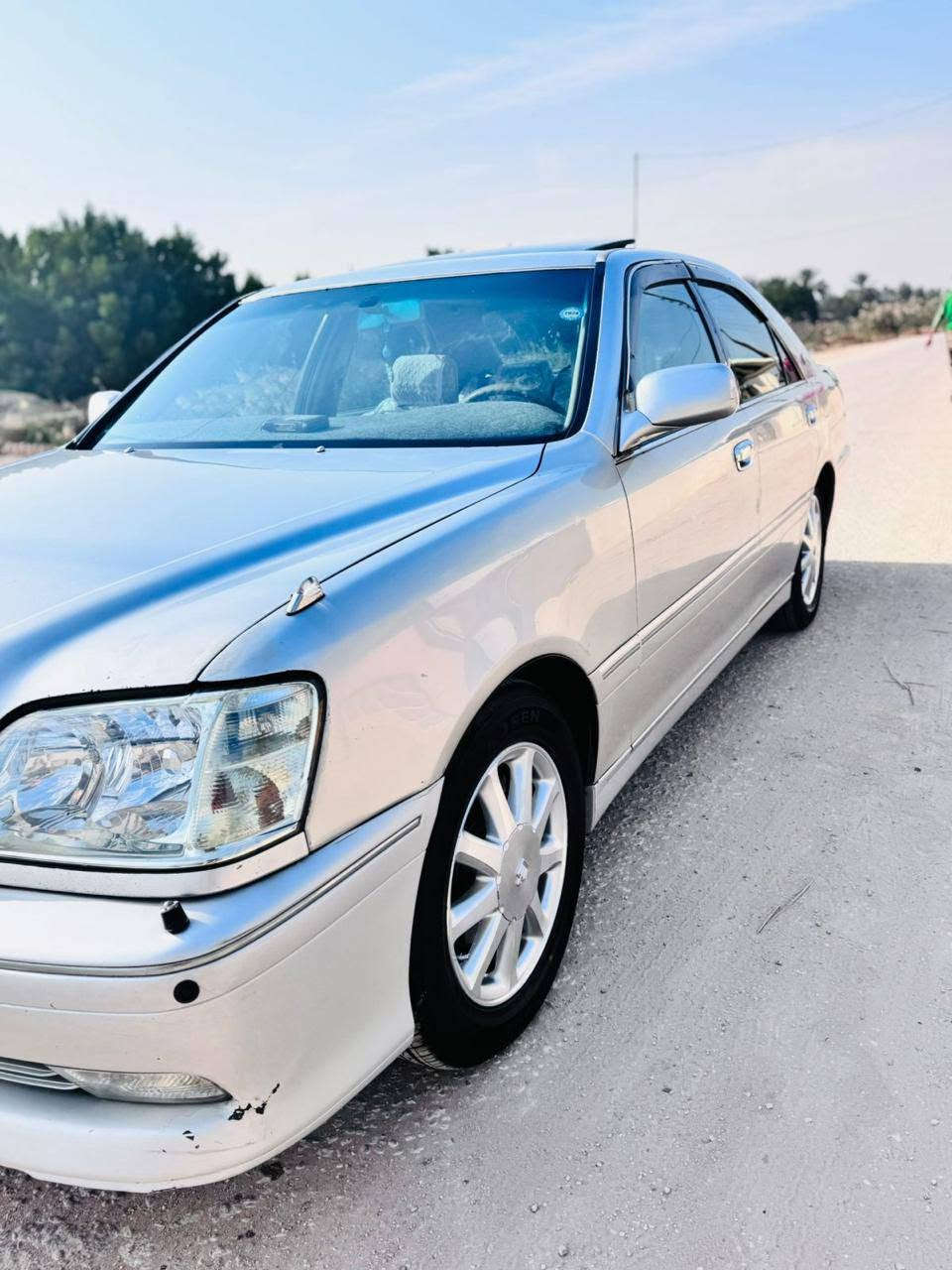 سلام عليكم ملكه للبيع موديل 2003 فتحه 3دكم برده أربع كشنات كهربائيه سياره بسمي رقم سليمانيه مكينه ديفور الصغير سياره بلاديه السعر 115 وبيها مجال رقمي *********** مكان كربلاء طويريج
