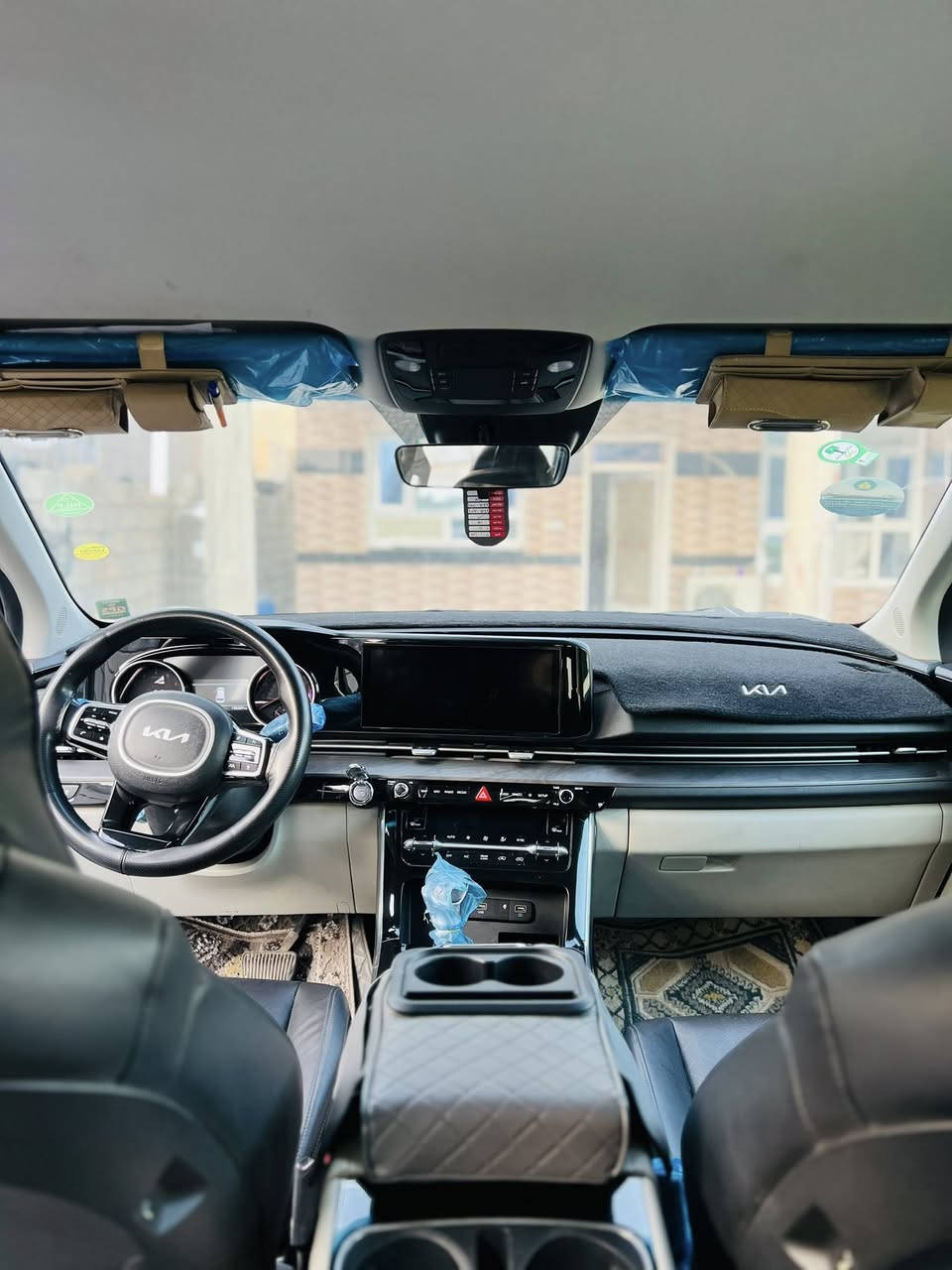 السلام عليكم ورحمة الله وبركاته 
للبيع او مراوس حسب القناعة 
كيا كرنفال 2022 
رقم اربيل بأسمي تحويل ثاني يوم 
مال جناي مو مال خطوط 
الفئة Lx
8 راكب
اكشانه جلد+ تدفئة تبريد 
محرك 3.5 بانزين
كير 8 نمر
اربع مودات قيادة 
سايدبريك بصمه اتو هولد
ستيرن فول تحكم 
تحديد مسار
قيادة شبه ذاتيه
رادار تفاعلي امامي
رادار تفاعلي خلفي
رادار تفاعلي جانبي
تبريد 3 قطع
برده بوب بلادي
5 بصمات 
أبواب سلايت كهربائية 
جنطة كهربائية 
كامره خلفيه 
اشاير بالمري
تشغيل عن بعد
شاشة كبيرة 
ممشى 150 الف كيلو
ويل كب بلادي 19
لايت زنون بلادي+LED
بك لايت LED
وبعد بيها مواصفات 
السعر: 225 
العنوان:صلاح الدين قضاء الضلوعية
للاتصال: ***********
